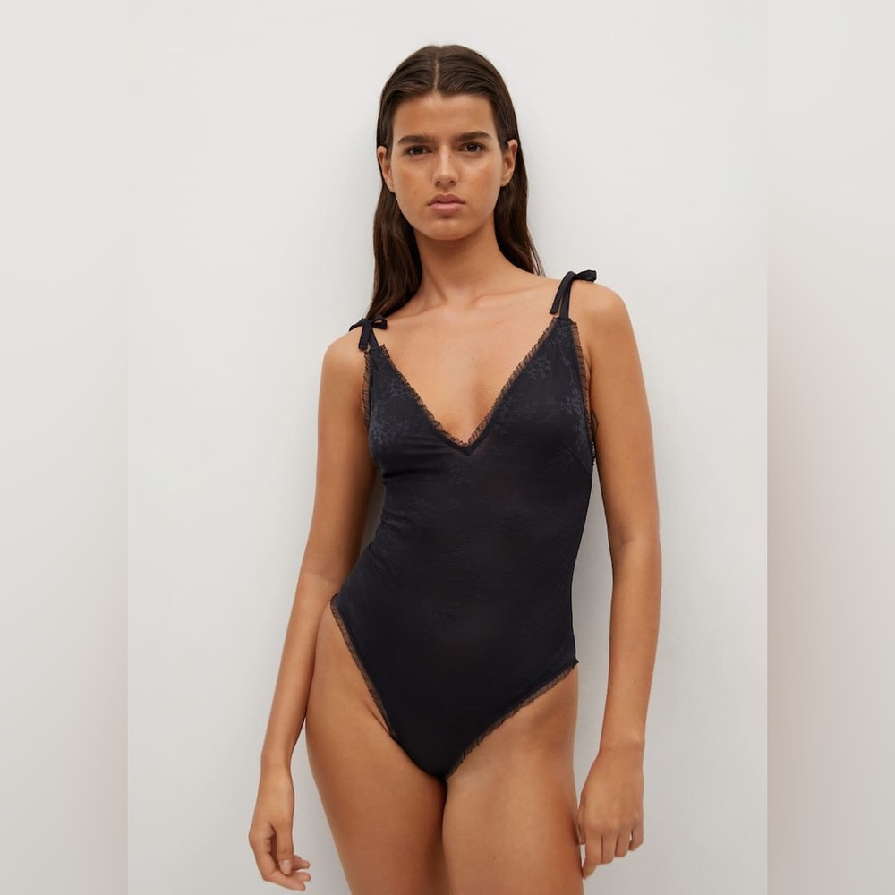 Mango Lace Bodysuit - Picture 2 of 3